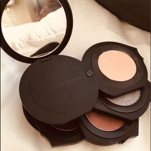 Le Metier de Beaute kaleidoscope eye shadow